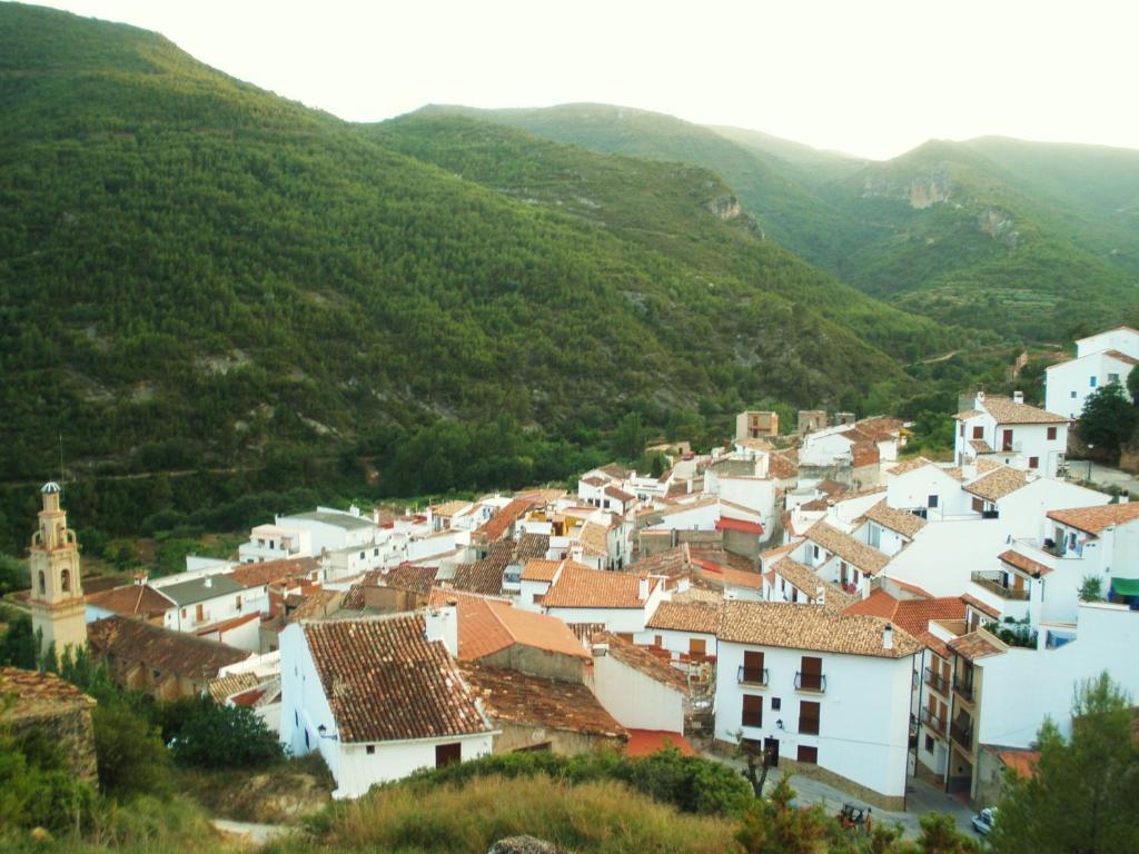 Hotel Restaurante Vinas Viejas Fuentes de Ayódar Exteriér fotografie